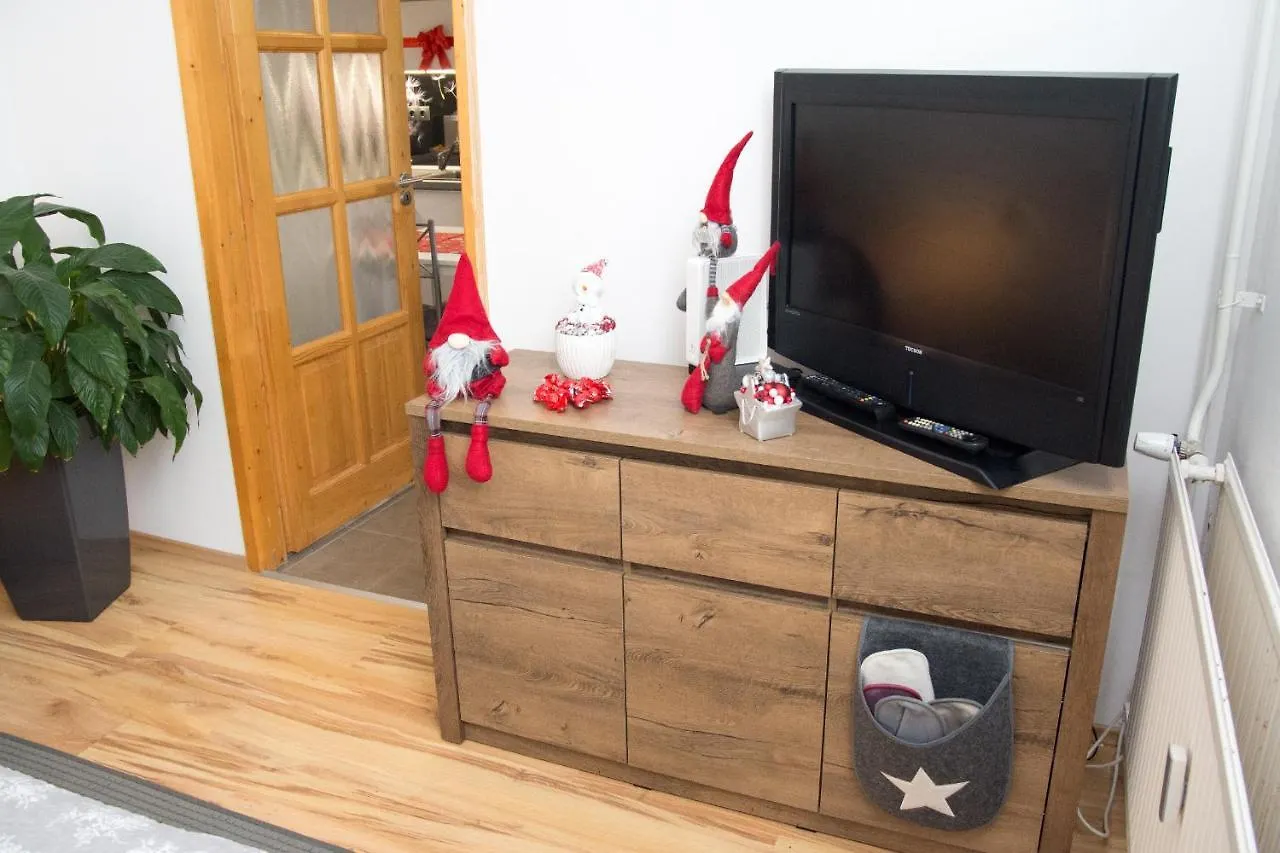 Csengettyu Apartman Eger Lägenhet 0*,  Ungern